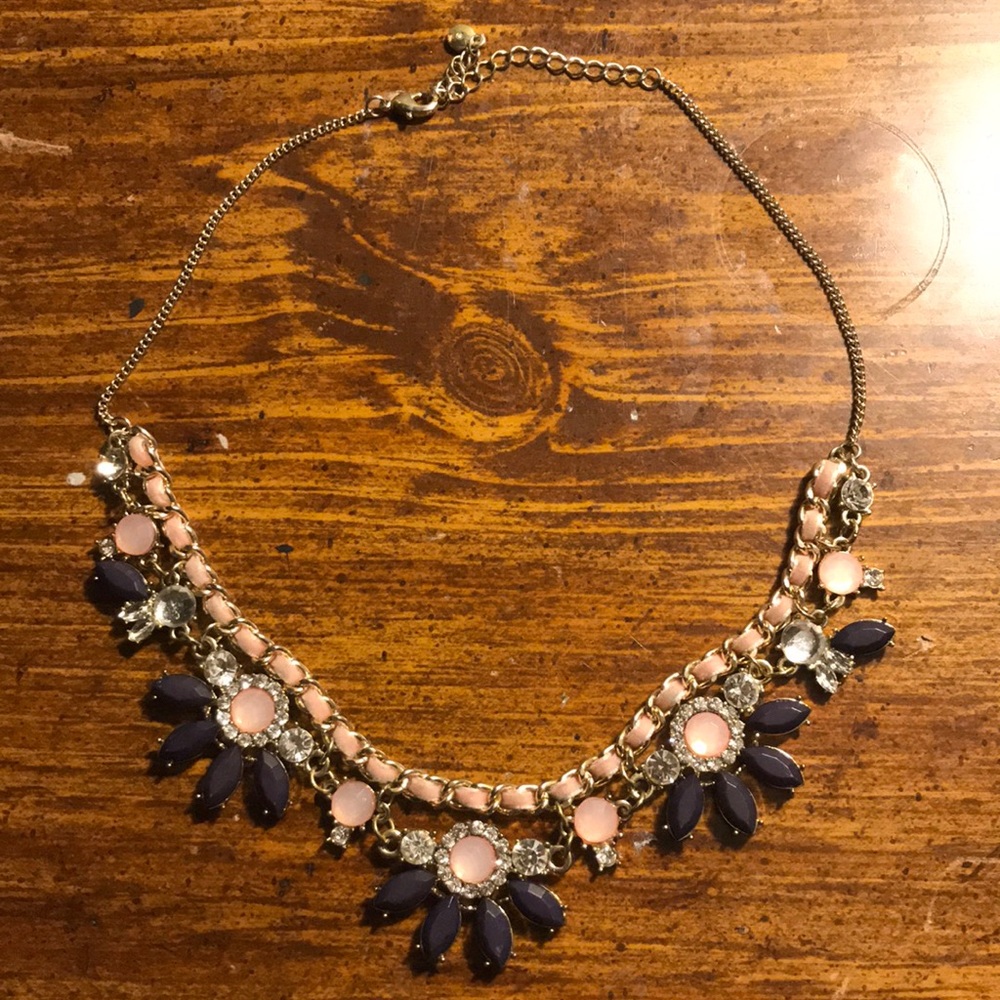 FINAL CLEARANCE: Lauren Conrad statement necklace